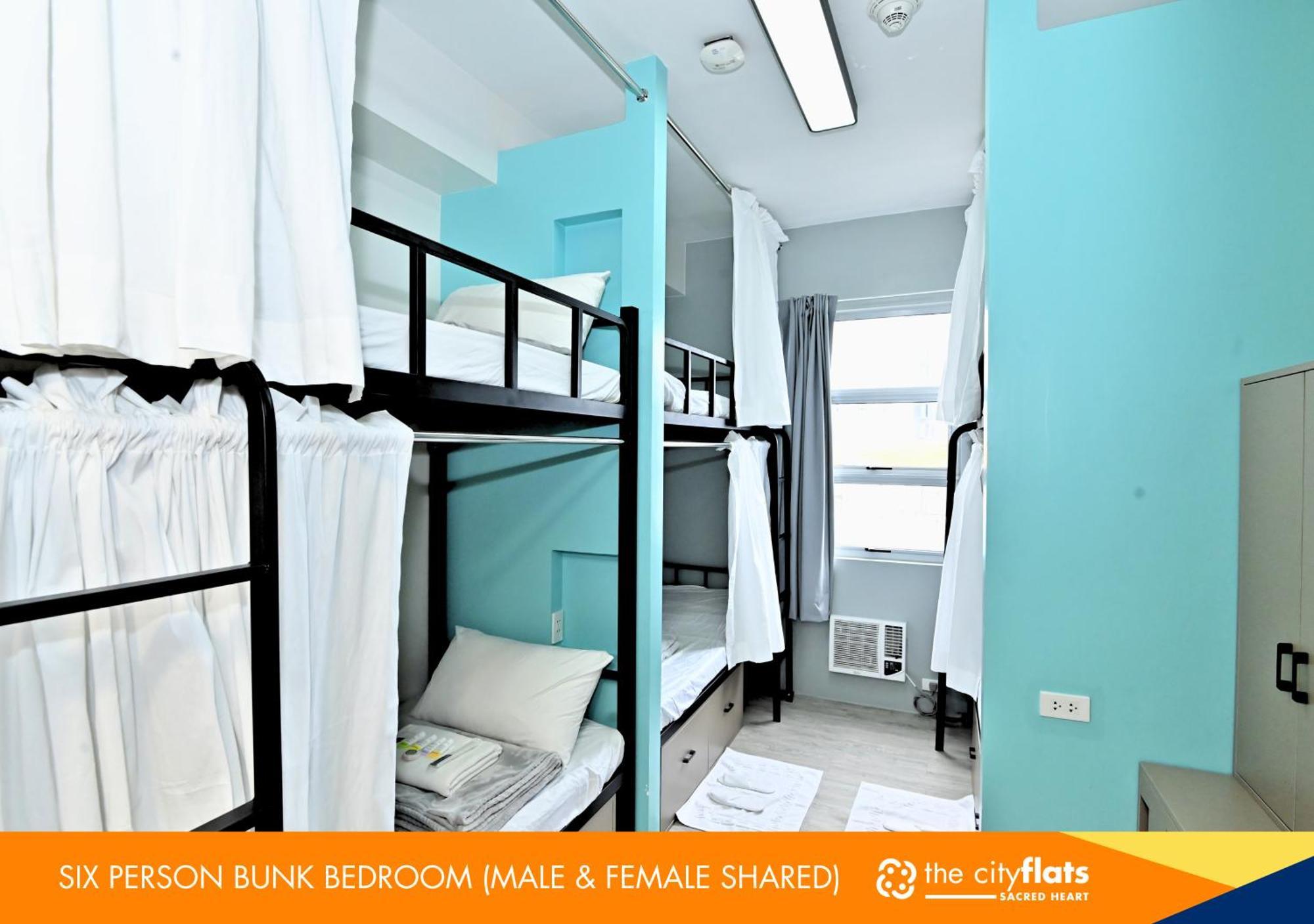 The City Flats Sacred Heart Makati City Номер фото