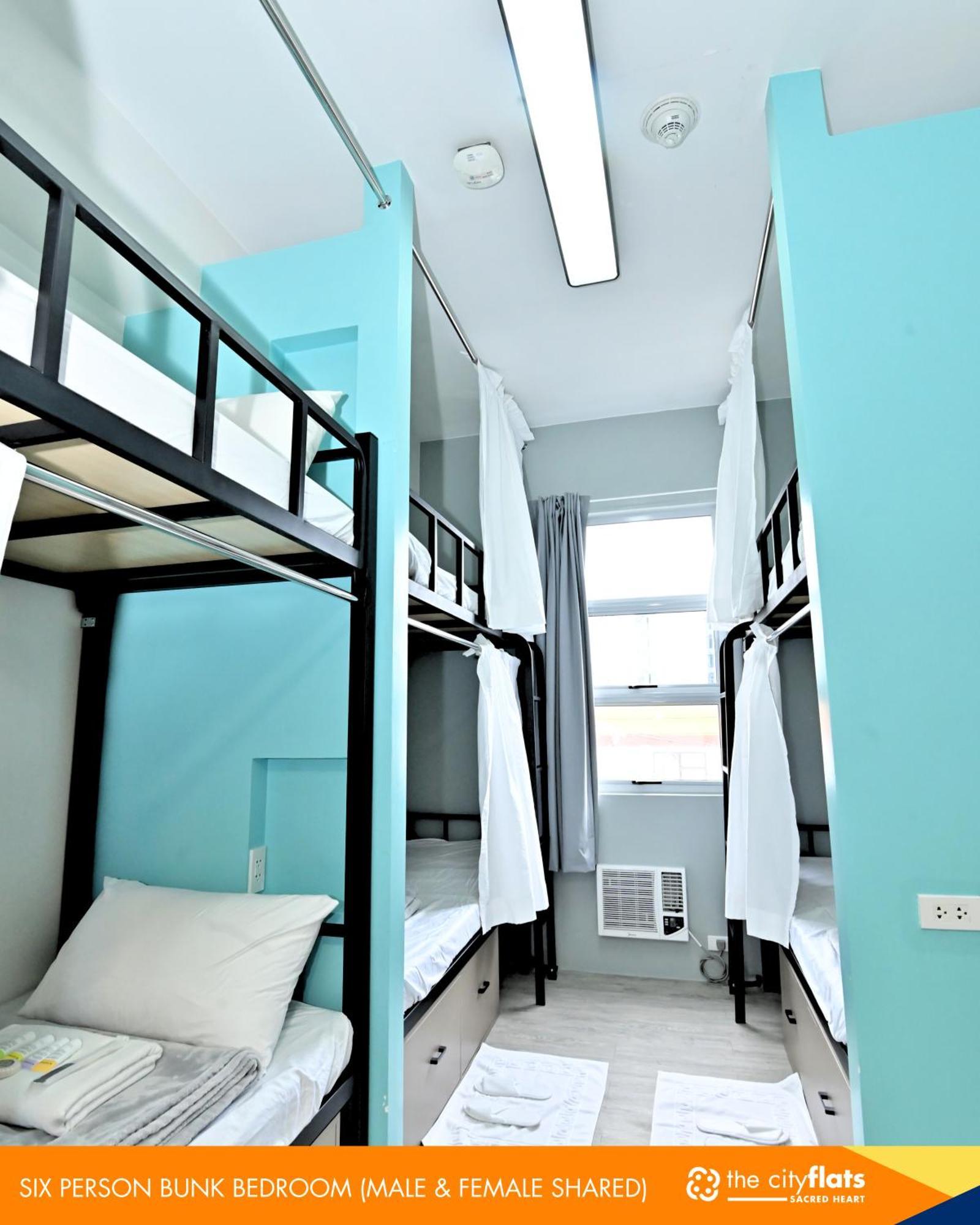 The City Flats Sacred Heart Makati City Номер фото