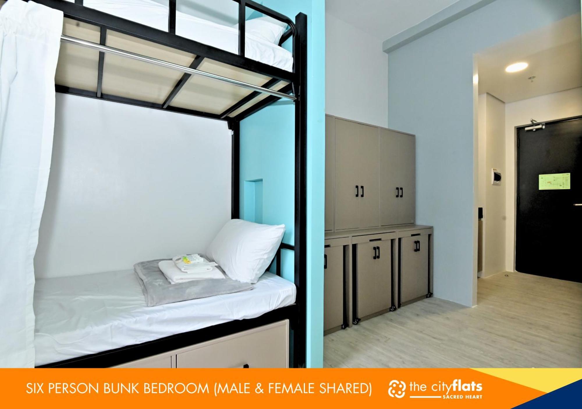 The City Flats Sacred Heart Makati City Номер фото